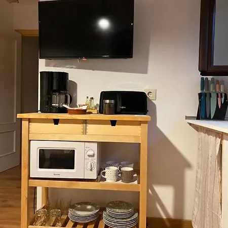 Rural Prunus Avium * Cambron